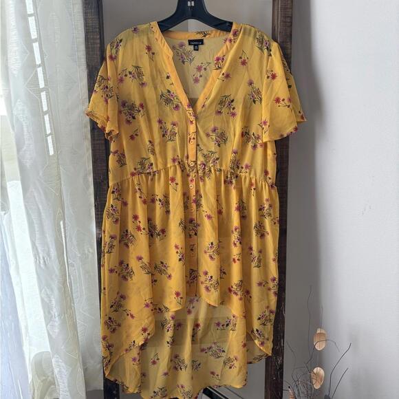 Torrid Lightweight High Low top - Picture 1 of 5